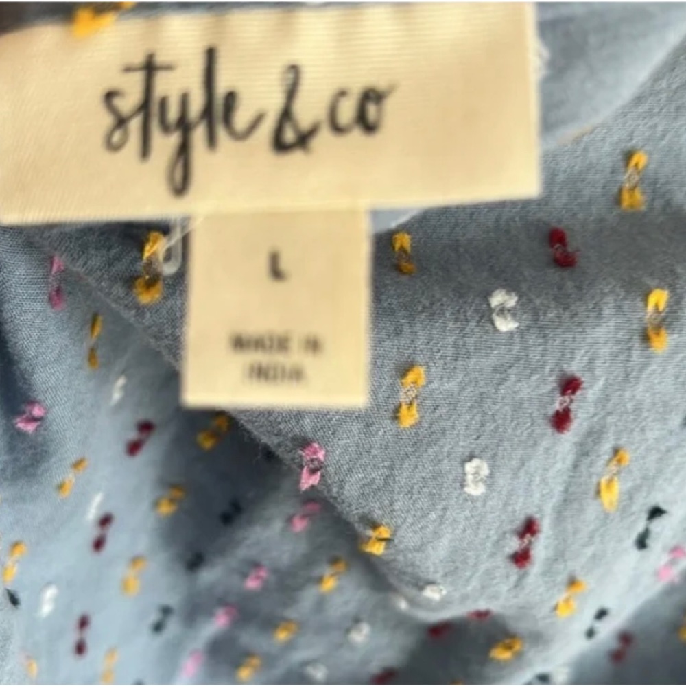 Style & Co - Picture 2 of 2